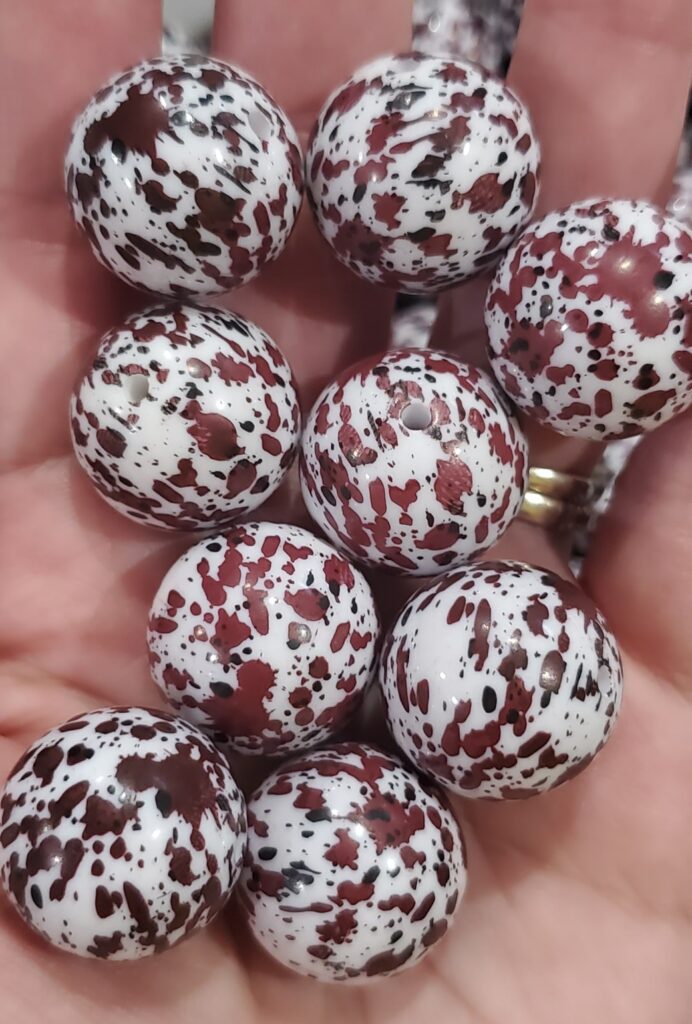 Maroon & Black Splatter 20MM Bead (R-3) - Simply Glittericious