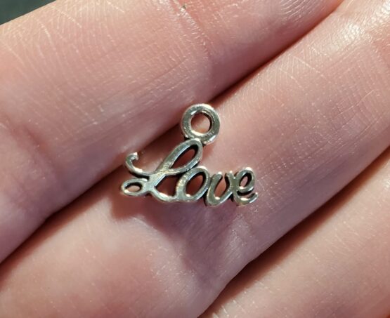 *Love Charm (6 pcs) (M4)