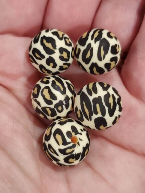 *Leopard Beige 15MM Silicone Beads (24-C)