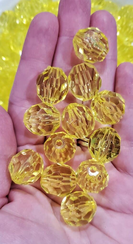 *Transparent Yellow 16MM Faceted Beads (T-2)