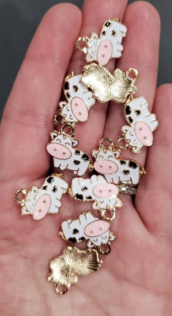 *Cow Charm (flat) (4 pcs) (3 Colors) - Image 2