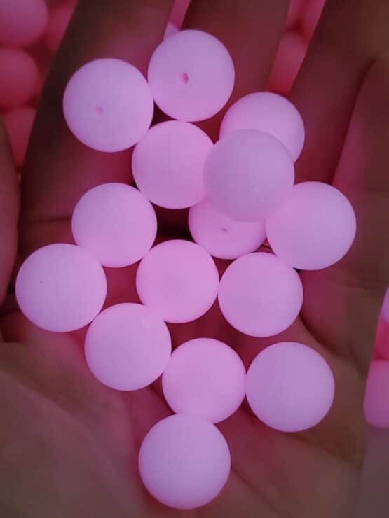 *Glow Pink 15MM Silicone Bead (E-4)